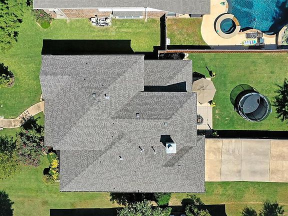 5th image of 1361 White Sand Dr