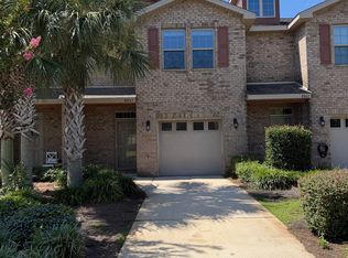 8843 Brown Pelican Cir, Navarre, FL 32566