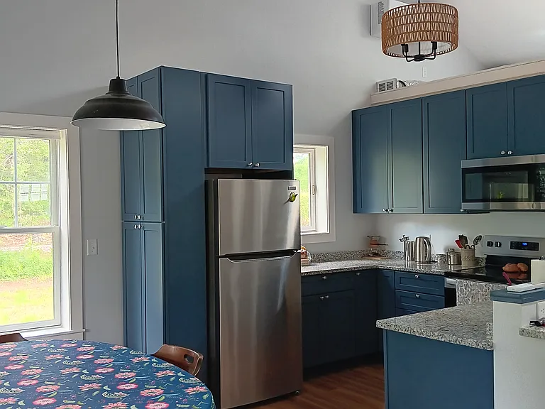545 Maple St — Photo 8