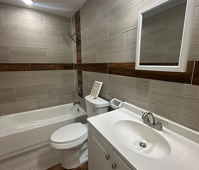 20-28 Otis St #20B — Photo 13