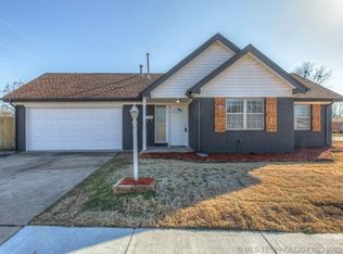 8834 E 38th St N, Tulsa, OK 74145
