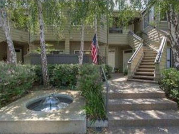 1110 Shoreline Dr