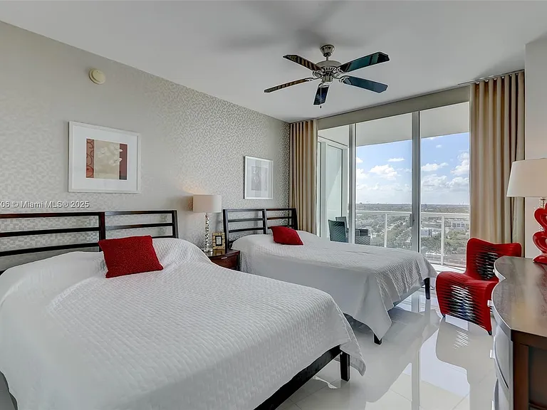 1 N Ocean Blvd #1411 — Photo 15