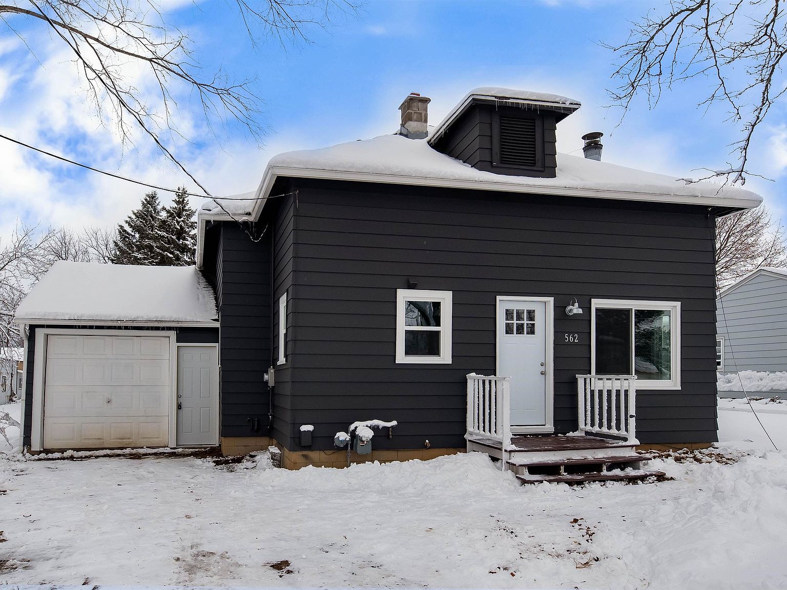 562 E Oshkosh St, Ripon, WI 54971 Zillow