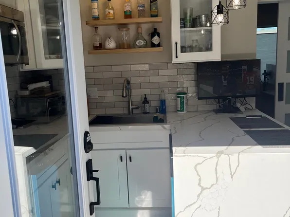 14415 Danes Cir, Huntington Beach, CA 92647