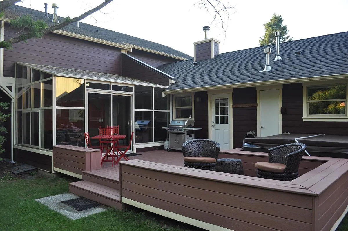 2810 iowa dr — Photo 3