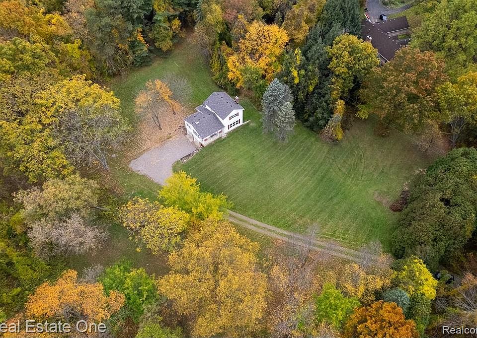 2300 Old Plank Rd, Milford, MI 48381 MLS 20230091056 Zillow