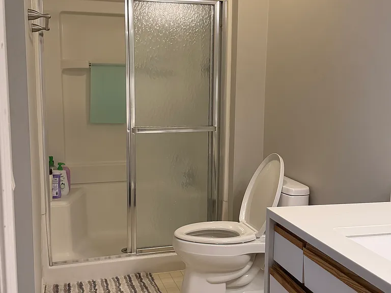 11 Hoover Ct #B — Photo 7
