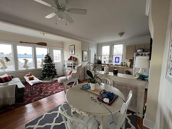 Apartmen NOT Furnished