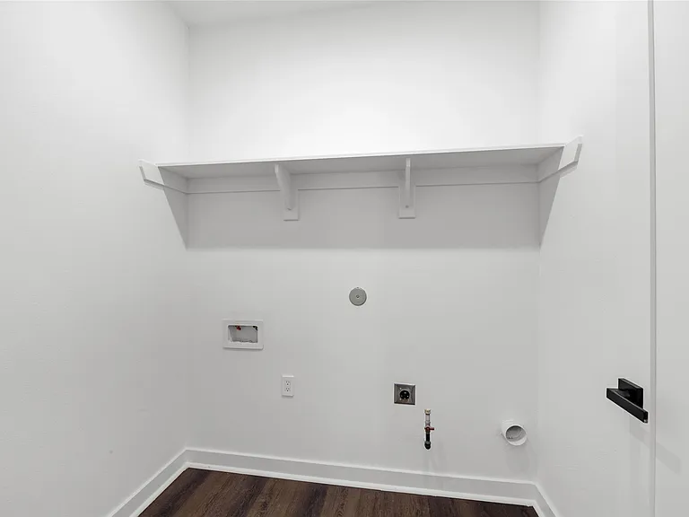 7440 Avenue E — Photo 12