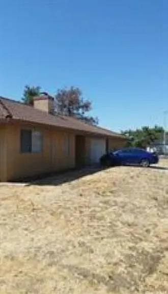 7400 Bruno Way — Photo 1