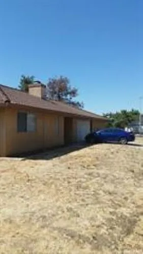 7400 Bruno Way Photo 1