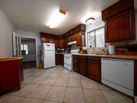5th image of 29001 Otter Ct