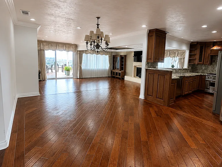 23664 Susana Ave — Photo 5