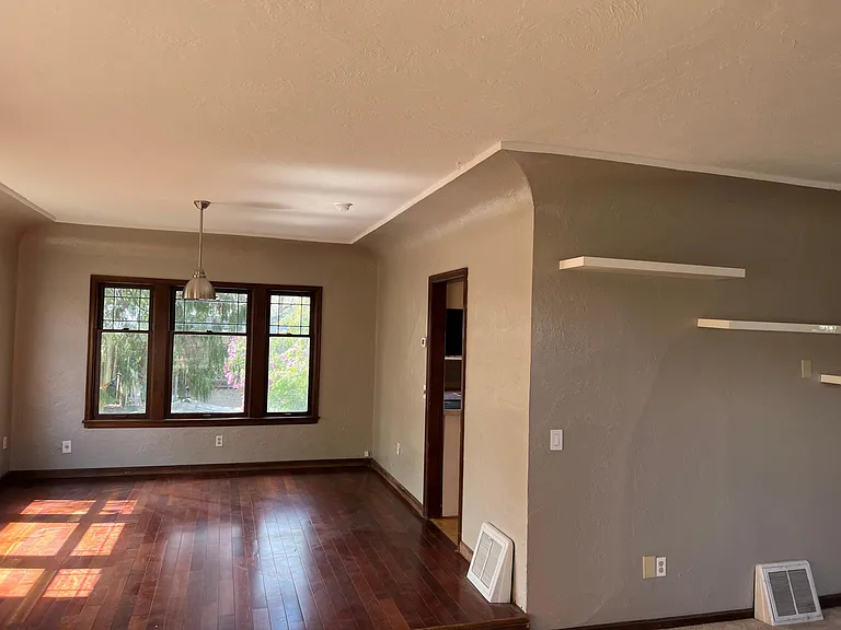 800 Yakima St — Photo 13