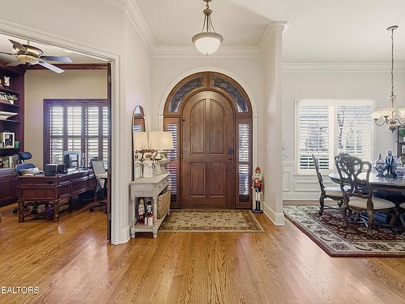 5th image of 3546 Newport Park Way