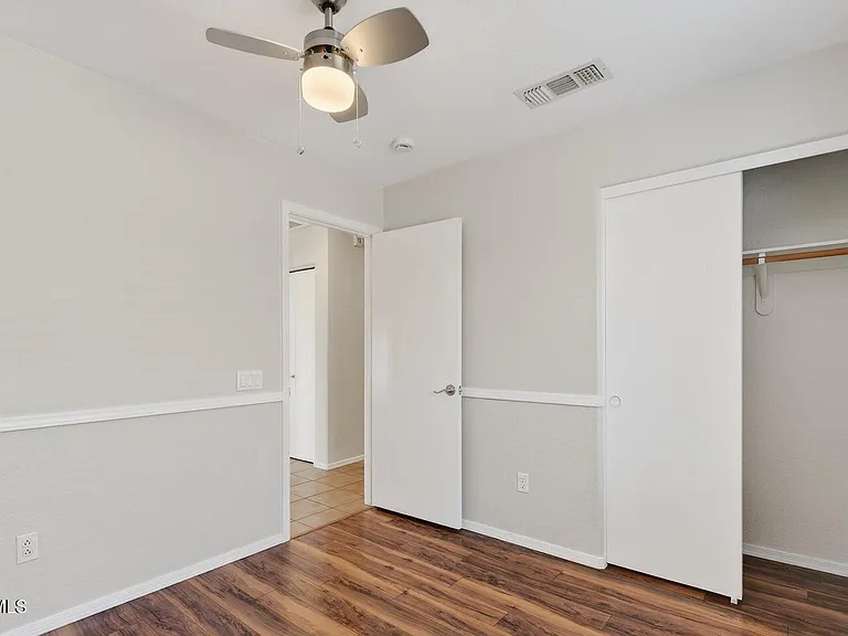1948 E Carla Vista Dr — Photo 15
