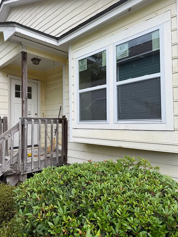 3 bed, 2.5 bath, 1702 sqft, $2,750 — Photo 2