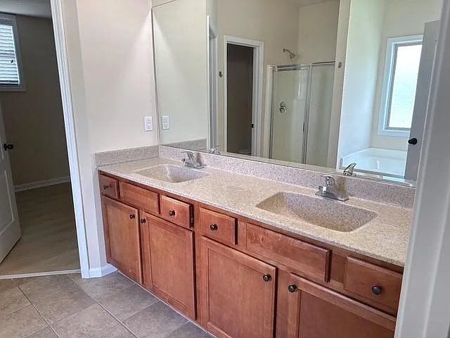 1601 Bramlett Hill Ln — Photo 10