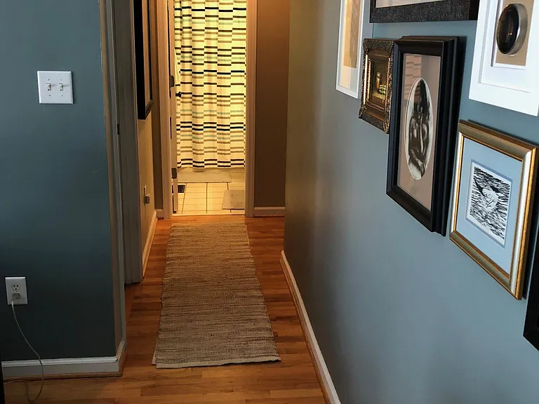 Bed/Bathroom Hallway