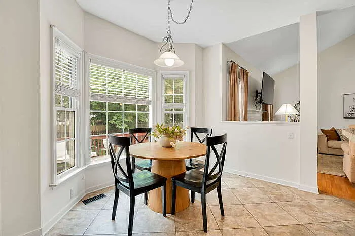 607 Green Garden Cir — Photo 14