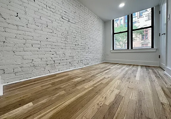 Rented by Building Equity Real Estate LLC | media 4