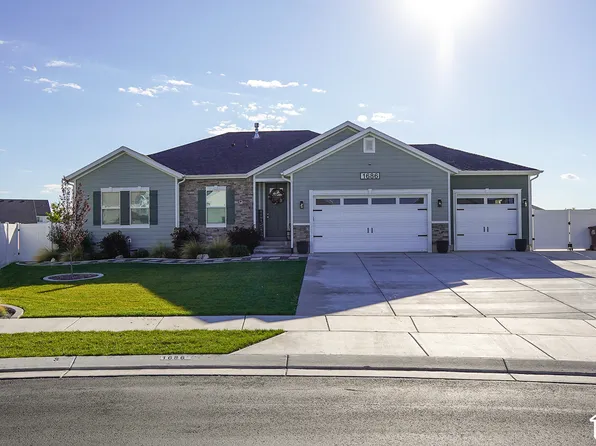 1686 E Meadowlark Dr, Eagle Mountain, UT 84005