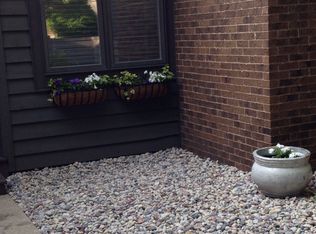 113 Webster Heights Dr, Green Bay, WI 54301