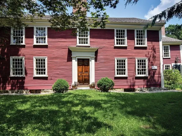 6 Sudbury Rd, Stow, MA 01775