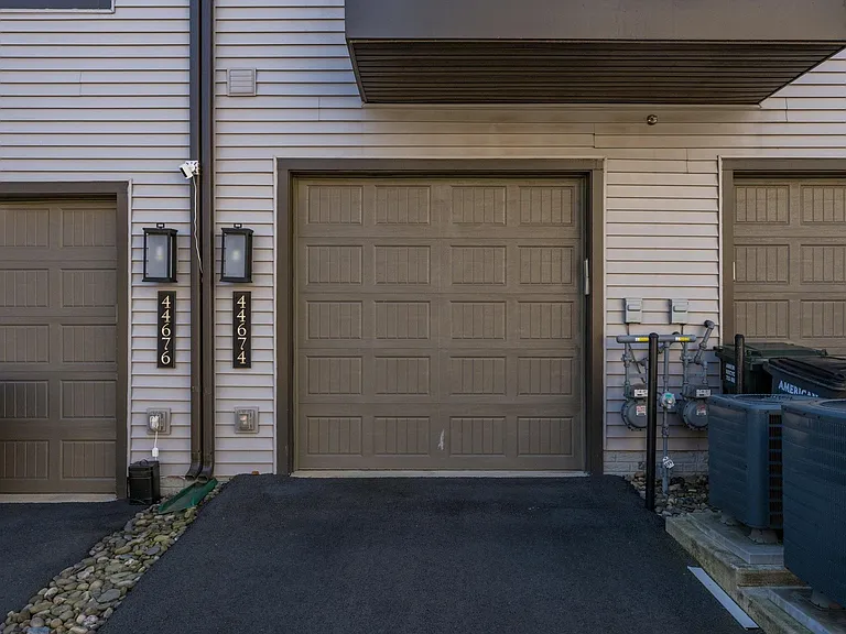 44674 Provincetown Dr — Photo 37