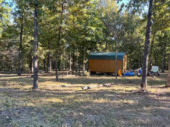 917 Foxfield Rd, Mammoth Spring, AR 72554