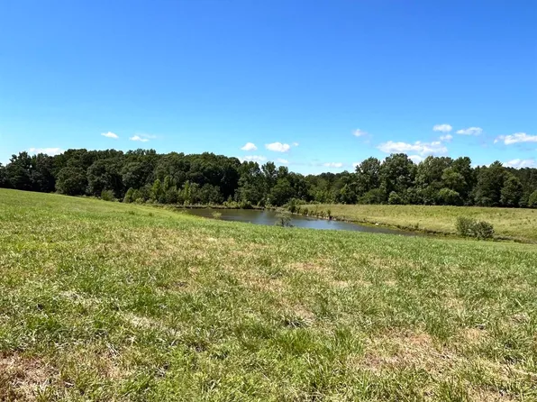2 Due West Rd, Belton, SC 29627