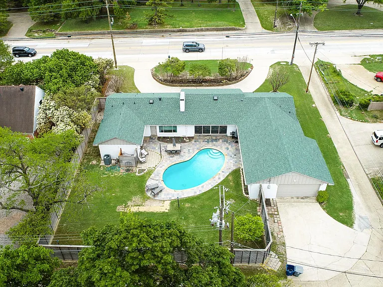 6217 Alpha Rd — Photo 45