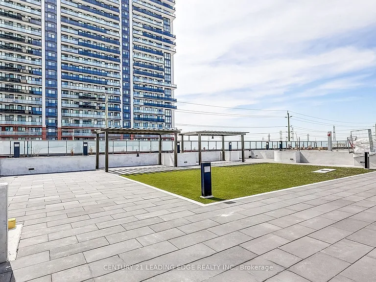 2545 Simcoe St N #803 — Photo 48