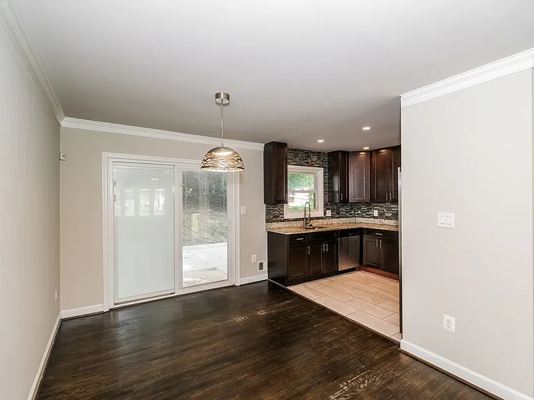 6805 Pepper St — Photo 9