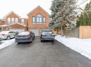 5970 Leeside Cres #BASEMENT, Mississauga, ON L5M5L9