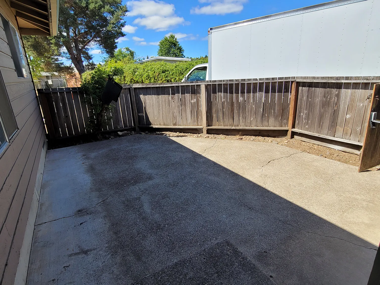 2 bed, 700 sqft, $1,450 — Photo 3