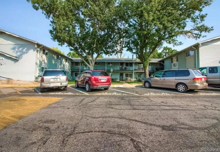 2515 S Sheridan Blvd #20 — Photo 23
