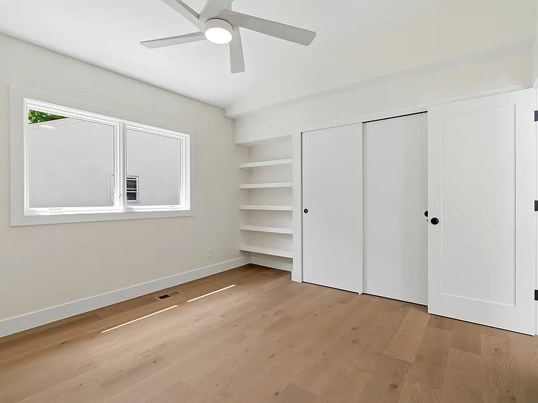 2276 Johnston Rd — Photo 59
