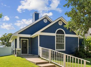 1425 Devonshire Dr, Aubrey, TX 76227