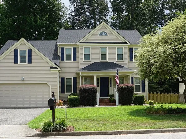 108 Combs Loop, Yorktown, VA 23693