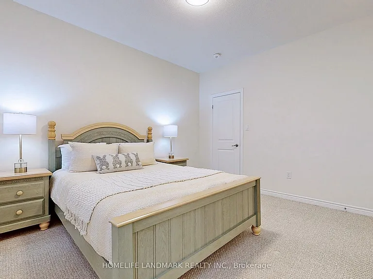 75 Mitchell Pl — Photo 46