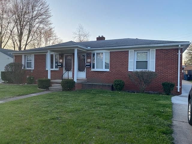 1st image of 35456 Hazelwood St