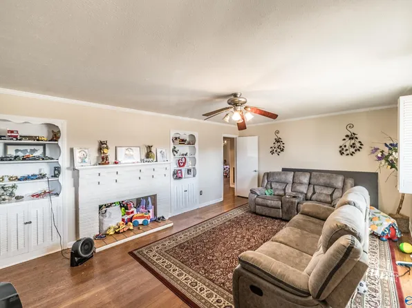 1601 Chapman Ave NE, Huntsville, AL 35811