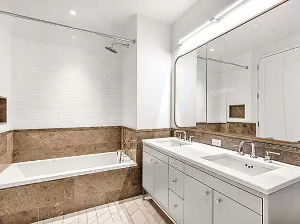 1 Clinton Street image 3 of 16