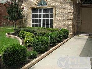 Front landscaping