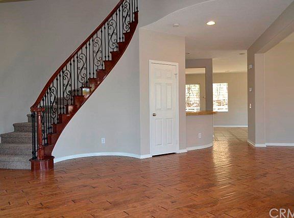 5th image of 21809 Taylor Ct