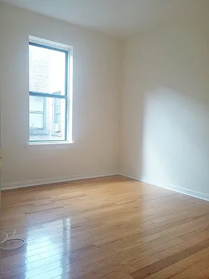 Rented by Bohemia Realty Group | media 20