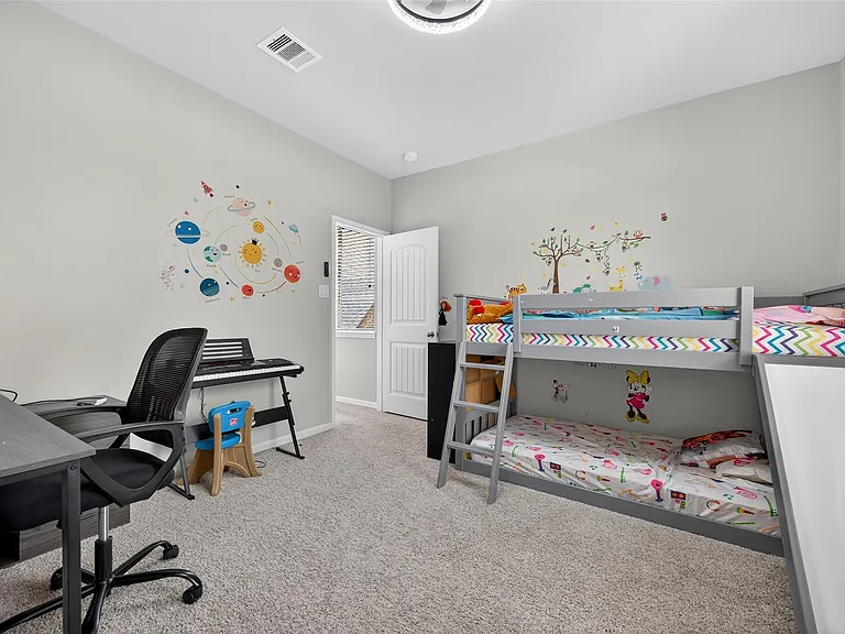 4947 Thunder Creek Ln — Photo 41