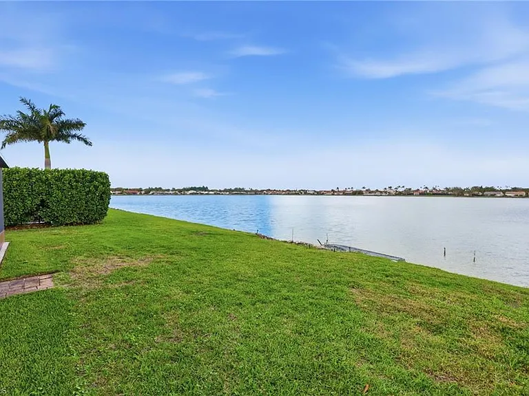 7287 Mill Pond Cir — Photo 40